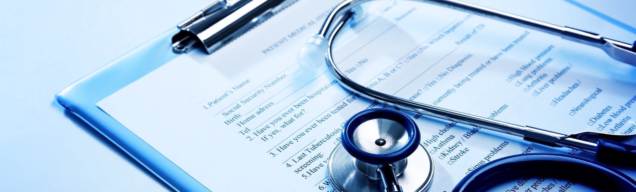 woman filling out form